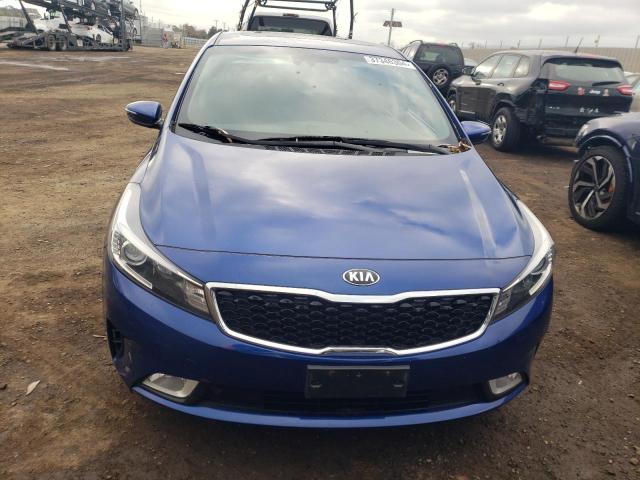 3KPFL4A77JE278083 - 2018 KIA FORTE LX BLUE photo 5