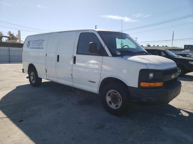 1GCGG29V151267234 - 2005 CHEVROLET EXPRESS G2 WHITE photo 4