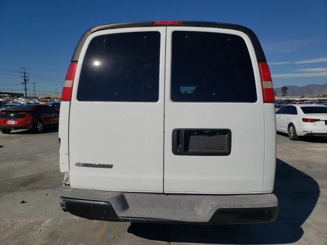 1GCGG29V151267234 - 2005 CHEVROLET EXPRESS G2 WHITE photo 6