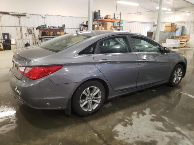 5NPEB4AC8BH171553 - 2011 HYUNDAI SONATA GLS GRAY photo 3