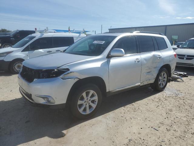 2013 TOYOTA HIGHLANDER BASE, 