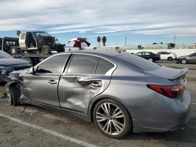 JN1EV7AP6JM359300 - 2018 INFINITI Q50 LUXE GRAY photo 2