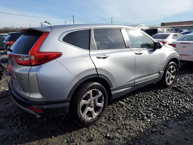 2HKRW2H55JH672643 - 2018 HONDA CR-V EX SILVER photo 3