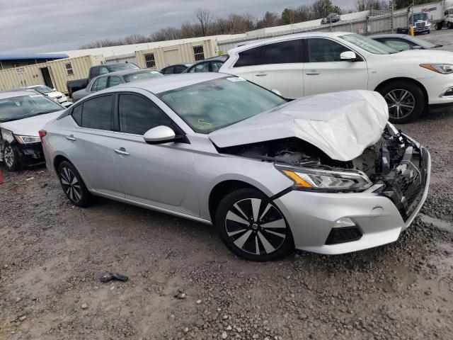 1N4BL4DW5MN309869 - 2021 NISSAN ALTIMA SV SILVER photo 4