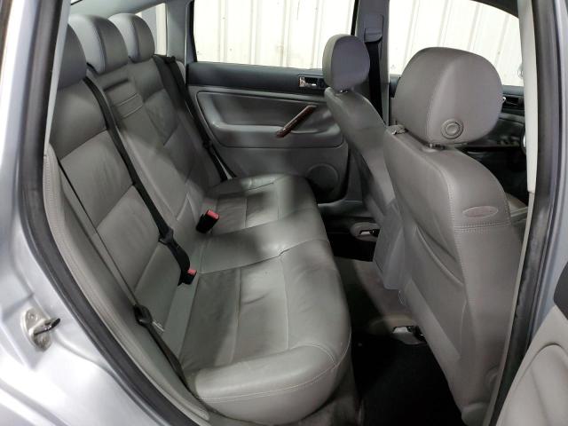 WVWRH63BX4P257826 - 2004 VOLKSWAGEN PASSAT GLX Gümüş foto 10