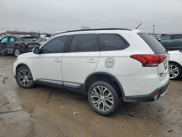 JA4AZ3A36GZ017714 - 2016 MITSUBISHI OUTLANDER SE WHITE photo 2