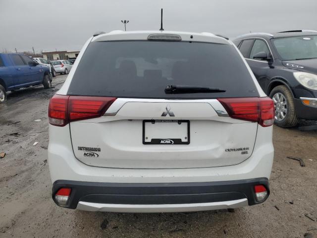 JA4AZ3A36GZ017714 - 2016 MITSUBISHI OUTLANDER SE WHITE photo 6