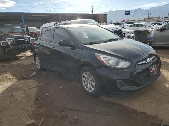 KMHCT4AE0DU575702 - 2013 HYUNDAI ACCENT GLS BLACK photo 4