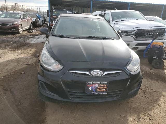 KMHCT4AE0DU575702 - 2013 HYUNDAI ACCENT GLS BLACK photo 5