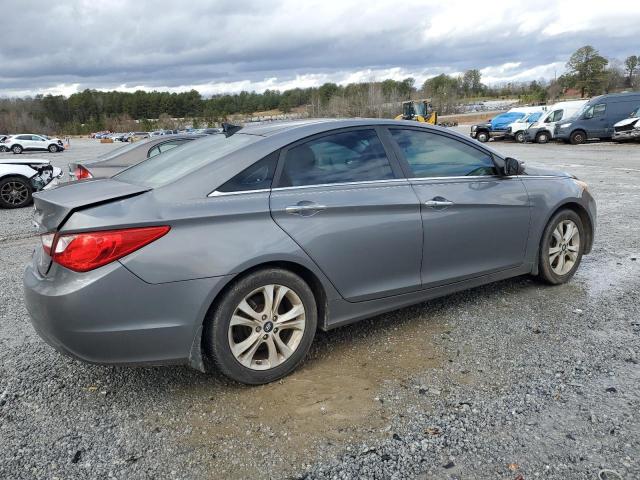 5NPEC4AC5CH399315 - 2012 HYUNDAI SONATA SE GRAY photo 3