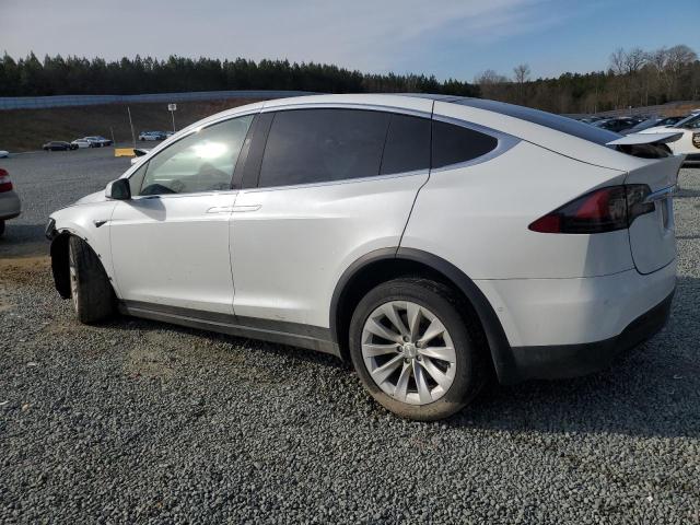 5YJXCDE20KF197456 - 2019 TESLA MODEL X WHITE photo 2