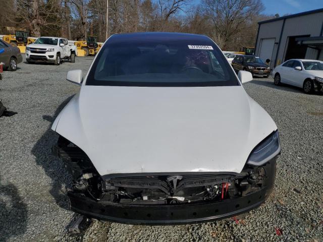 5YJXCDE20KF197456 - 2019 TESLA MODEL X WHITE photo 5