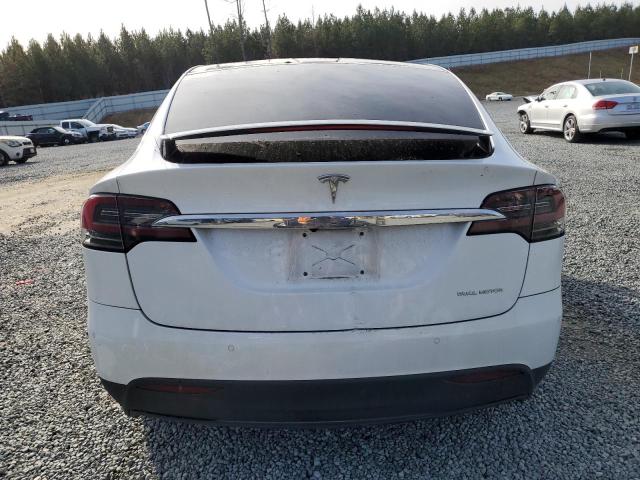 5YJXCDE20KF197456 - 2019 TESLA MODEL X WHITE photo 6