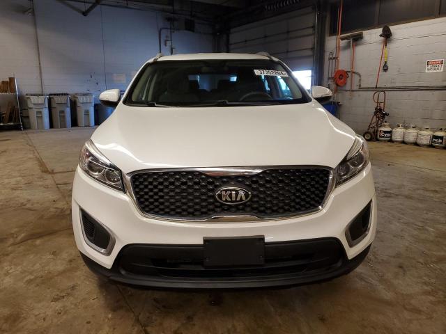 5XYPGDA54GG159393 - 2016 KIA SORENTO LX WHITE photo 5