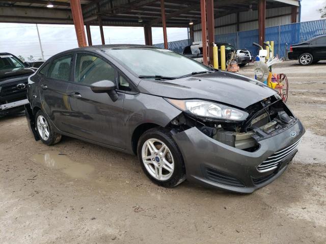 3FADP4BJ5KM146720 - 2019 FORD FIESTA SE GRAY photo 4