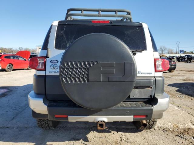 JTEBU11F670068847 - 2007 TOYOTA FJ CRUISER SILVER photo 6