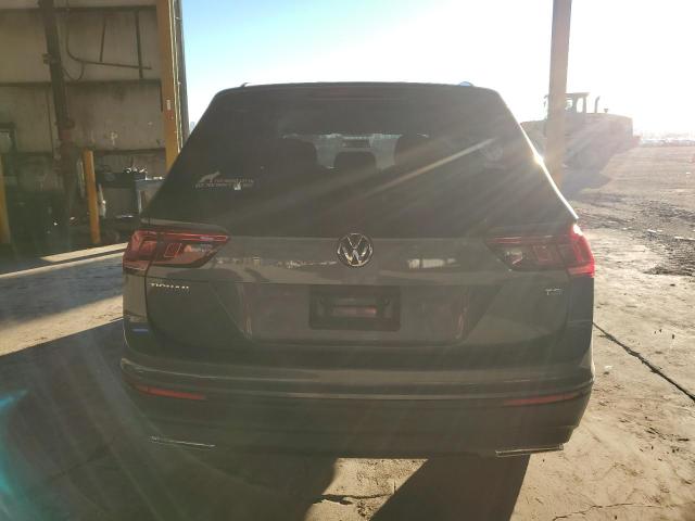 3VV1B7AXXJM120813 - 2018 VOLKSWAGEN TIGUAN S CHARCOAL photo 6