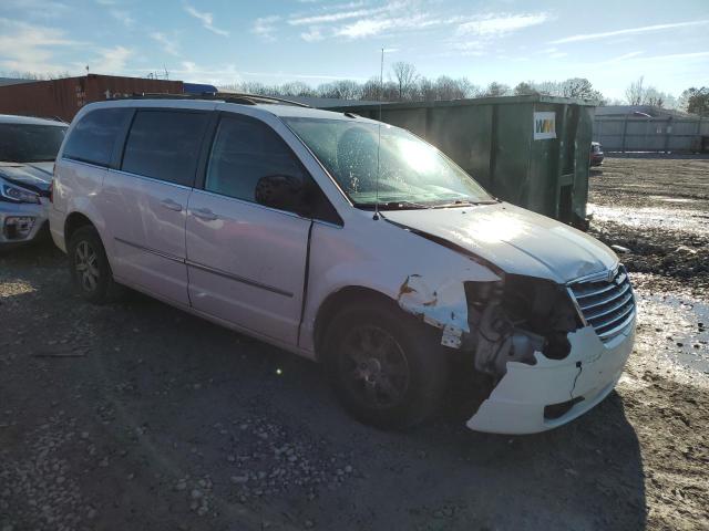 2A4RR8DX0AR330838 - 2010 CHRYSLER TOWN & COU TOURING PLUS WHITE photo 4