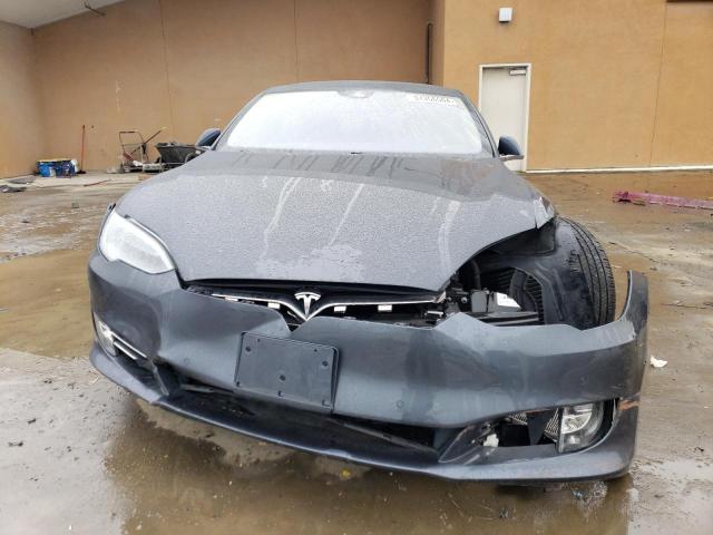 5YJSA1E12GF154654 - 2016 TESLA MODEL S GRAY photo 5