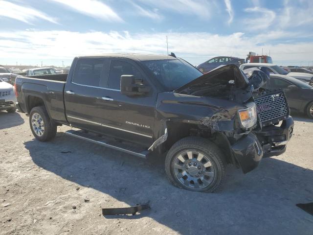 1GT12UEG4GF206389 - 2016 GMC SIERRA K2500 DENALI GRAY photo 4