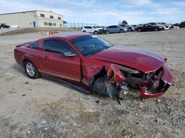 1ZVHT80N085193430 - 2008 FORD MUSTANG RED photo 4