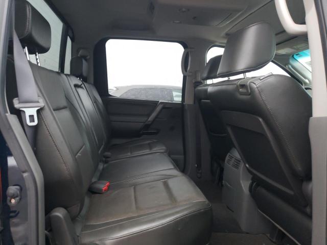 1N6BA07B37N210695 - 2007 NISSAN TITAN XE BLUE photo 10