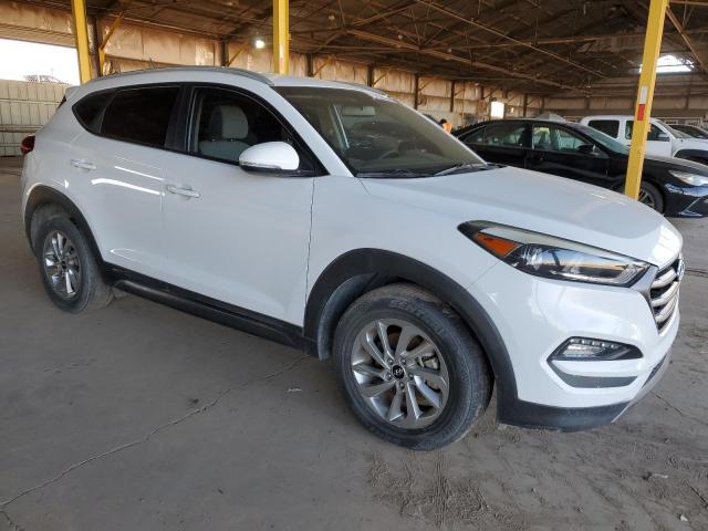 KM8J33A27GU140087 - 2016 HYUNDAI TUCSON LIMITED WHITE photo 4