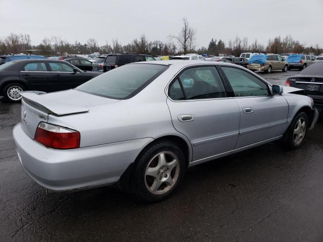 19UUA56683A046201 - 2003 ACURA 3.2TL SILVER photo 3