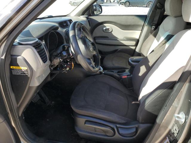 KNDJN2A22G7247894 - 2016 KIA SOUL GRAY photo 7