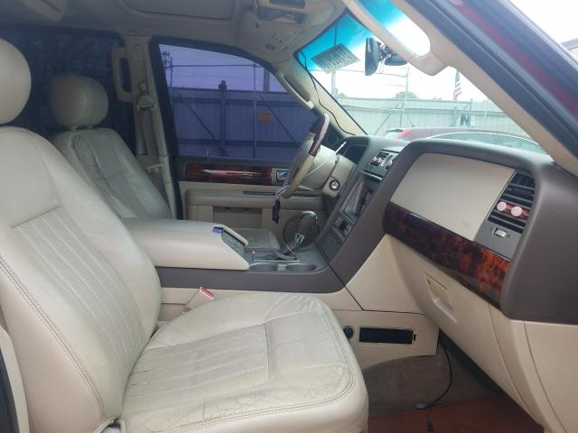 5LMFU28RX4LJ16381 - 2004 LINCOLN NAVIGATOR  ფოტო 5