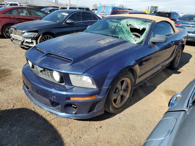 1ZVFT85H365225858 - 2006 FORD MUSTANG GT BLUE photo 1