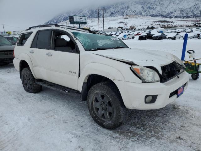 JTEBU14R560097034 - 2006 TOYOTA 4RUNNER SR5 WHITE photo 4