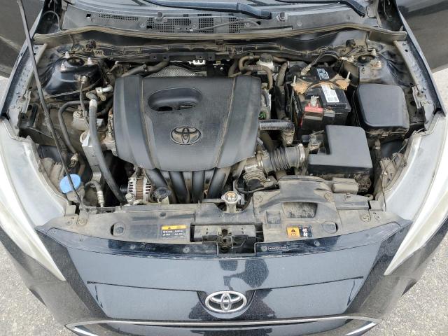 3MYDLBYV8JY307929 - 2018 TOYOTA YARIS IA BLACK photo 11