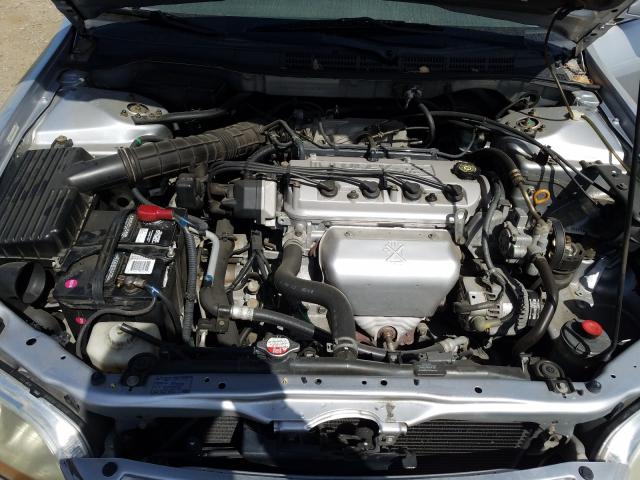 3HGCG66552G704421 - 2002 HONDA ACCORD LX  photo 7