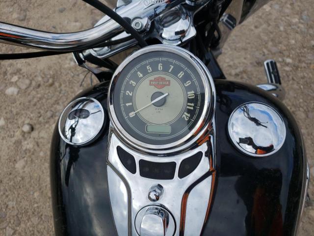 1HD1BWV10DB022401 - 2013 HARLEY-DAVIDSON FLSTC HERITAGE SOFTAIL CLASSIC BLACK photo 8