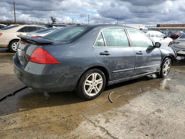 1HGCM56817A015687 - 2007 HONDA ACCORD EX GRAY photo 3