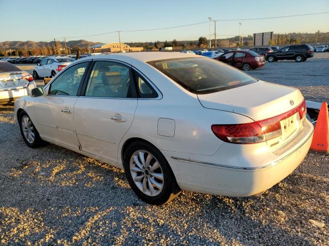 KMHFC46F56A045308 - 2006 HYUNDAI AZERA SE WHITE photo 2