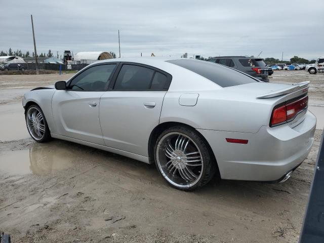 2C3CDXBG2CH140009 - 2012 DODGE CHARGER SE SILVER photo 2