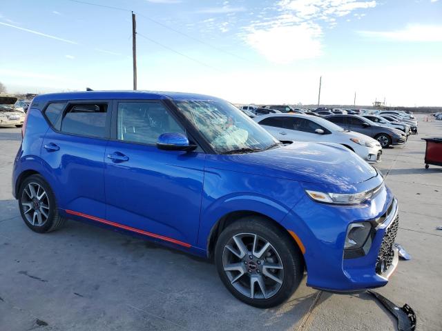 KNDJ63AU1N7826909 - 2022 KIA SOUL GT LINE BLUE photo 4