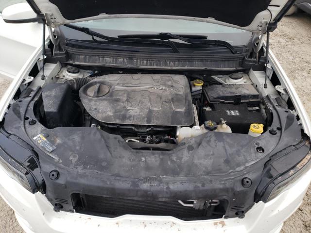 1C4PJMJXXKD160946 - 2019 JEEP CHEROKEE OVERLAND WHITE photo 11