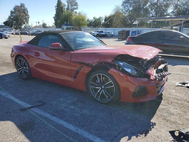 WBAHF3C02NWX81569 - 2022 BMW Z4 SDRIVE30I Կարմիր լուսանկար 4
