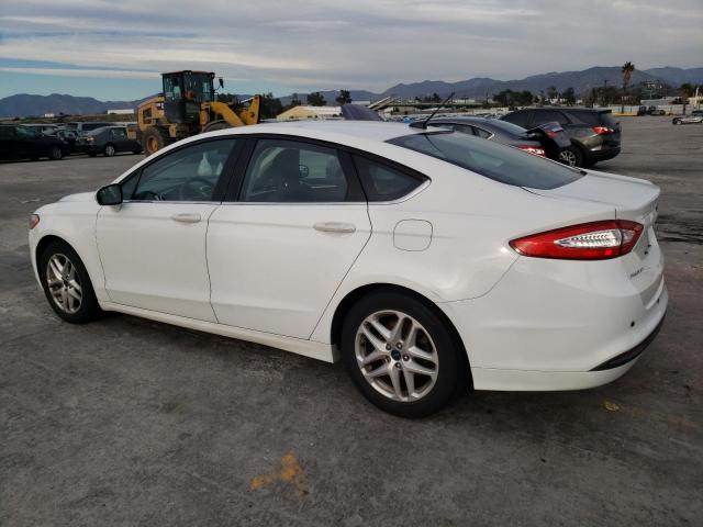 3FA6P0HD0ER170093 - 2014 FORD FUSION SE WHITE photo 2