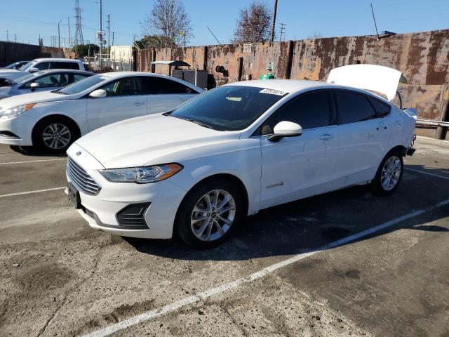 3FA6P0LU2KR118676 - 2019 FORD FUSION SE WHITE photo 1