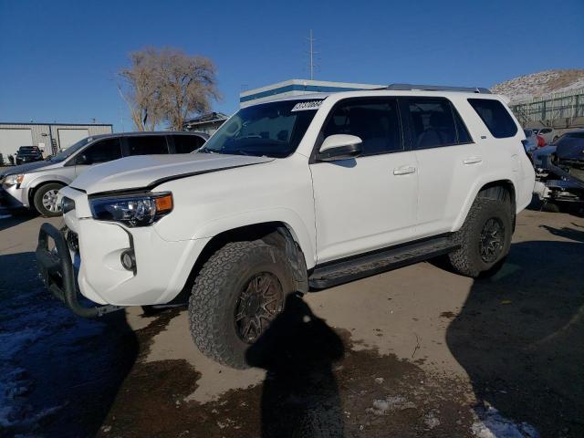 JTEBU5JR4J5514280 - 2018 TOYOTA 4RUNNER SR5/SR5 PREMIUM თეთრი ფოტო 1
