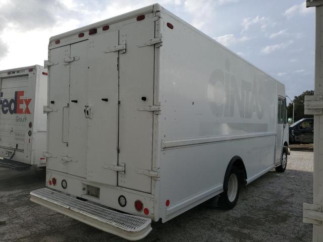 4UZAANBW25CV38121 - 2005 FREIGHTLINER CHASSIS M LINE WALK-IN VAN WHITE photo 3