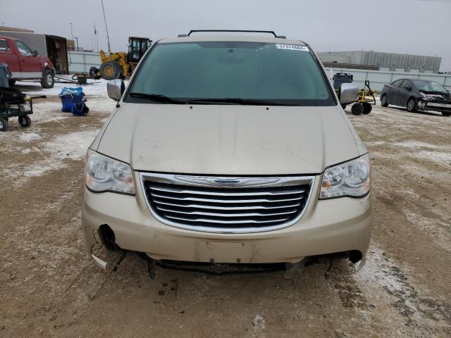 2C4RC1CG5DR737350 - 2013 CHRYSLER TOWN & COU TOURING L GOLD photo 5