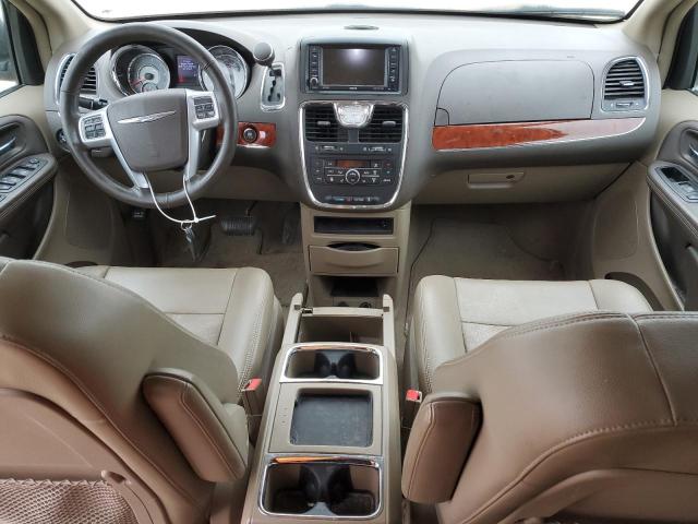 2C4RC1CG5DR737350 - 2013 CHRYSLER TOWN & COU TOURING L GOLD photo 8