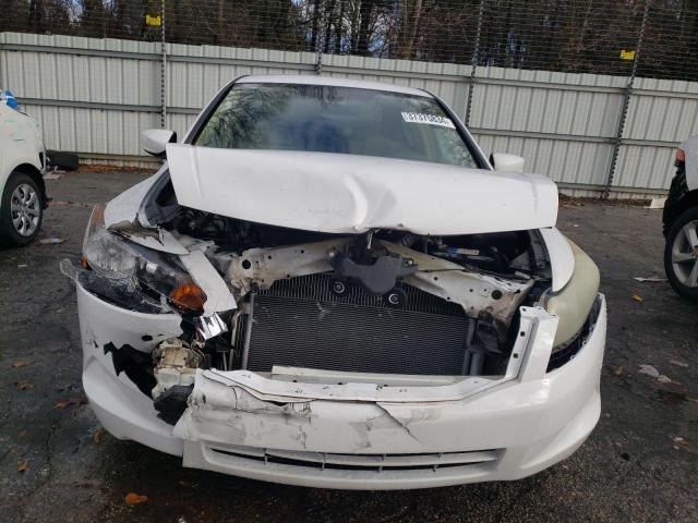 1HGCP26379A059688 - 2009 HONDA ACCORD LX WHITE photo 5