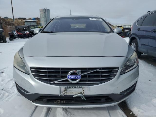 YV126MEB7F1208172 - 2015 VOLVO V60 PREMIER SILVER photo 5