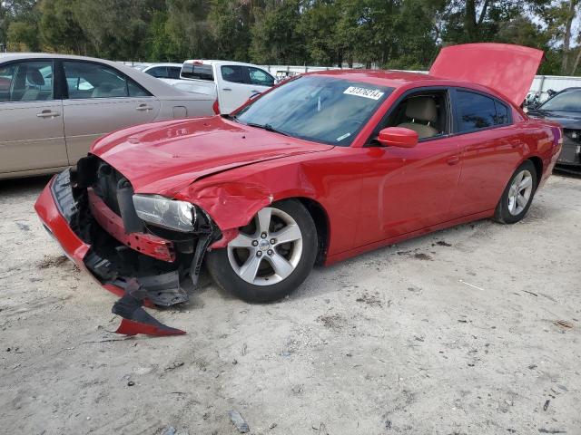 2C3CDXBG4DH525282 - 2013 DODGE CHARGER SE RED photo 1